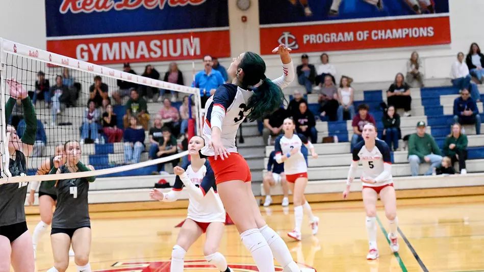 Women's Volleyball: Devils Calm The Storm With 3-0 Win